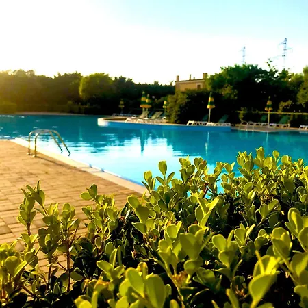 Club Two Bed 41f Апартаменты *
