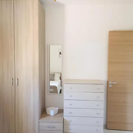 Club Two Bed 41f Пиццо