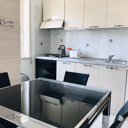Club Two Bed 41f Апартаменты *